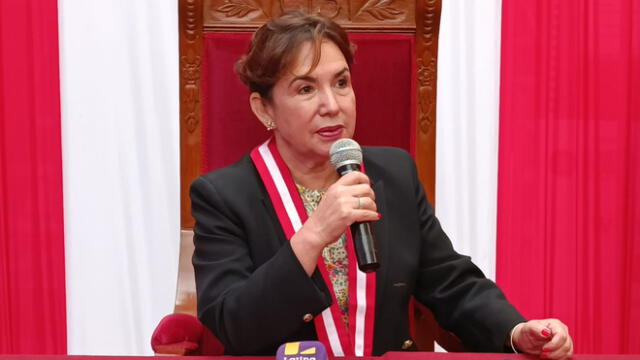 Elvia Barrios pidió al Ejecutivo trabajar en armonía con el Poder Judicial. Foto: La República