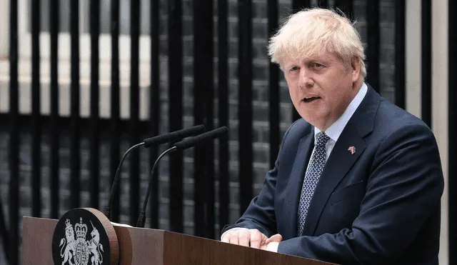 Luego de la renuncia de varios miembros del Ejecutivo por su mal manejo de denuncias de acoso sexual, Boris Johnson dimitió. Foto: AFP