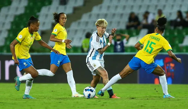 Brasil y Argentina juegan por el Grupo B del torneo. Foto: Copa América