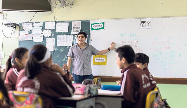 Beneficiados. Más de 150 mil maestros y 2 mil auxiliares contratados en escuelas públicas accederán a este derecho. Foto: La República