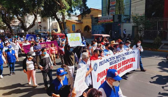 Ciudadanos marcharon el último viernes 8 de julio como forma de respaldar el proyecto. Foto: Colegio Médico de Piura