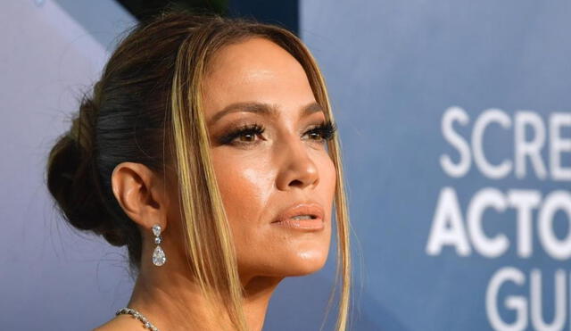 Jennifer Lopez habló sobre sus problemas mentales en su boletín On the JLo. Foto: AFP