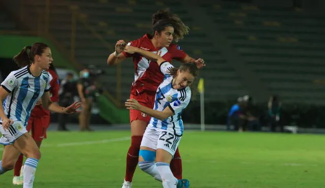 Perú y Argentina se enfrentan en Armenia por la segunda fecha de la Copa América. Foto: Twitter/Selección Perú