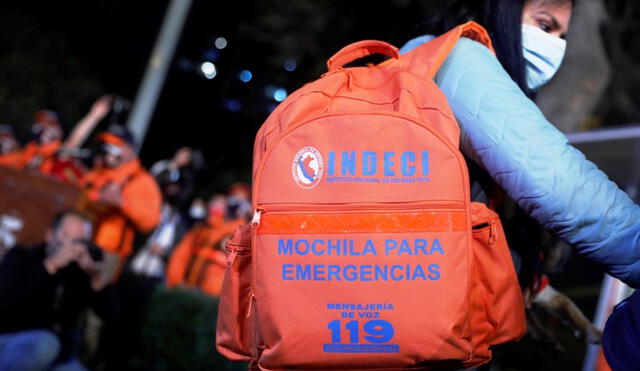 Indeci elaboró una lista de elementos básicos que una mochila de emergencia debe contener. Foto: Andina