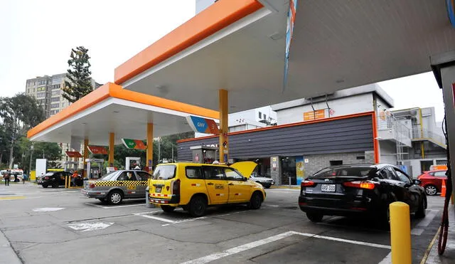 Revisa la cotización actual de los combustibles a través de la aplicación Facilito. Foto: La República