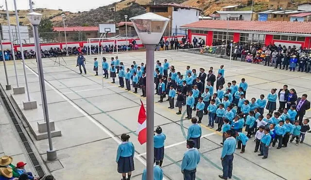 Se presentaron casos positivos de COVID-19 en alumnos de los colegios Juan XXIII y San Ramón de Cajamarca. Foto: Perú Construye