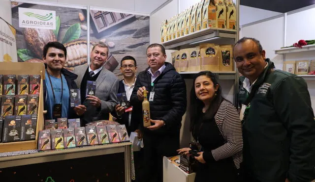 Cacao peruano. Feria reúne a 250 marcas nacionales, incluidas organizaciones y empresas cacaoteras, así como proveedores de insumos y servicios. El evento va hasta este domingo 17 de julio en el Lima Centro de Convenciones de Sn Borja. Foto: Agroideas