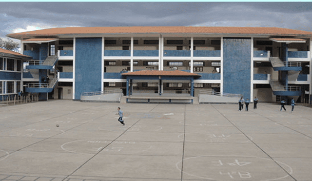 El colegio San Ramón reportó escolares infectados con coronavirus. Foto: cajamarca-sucesos.com