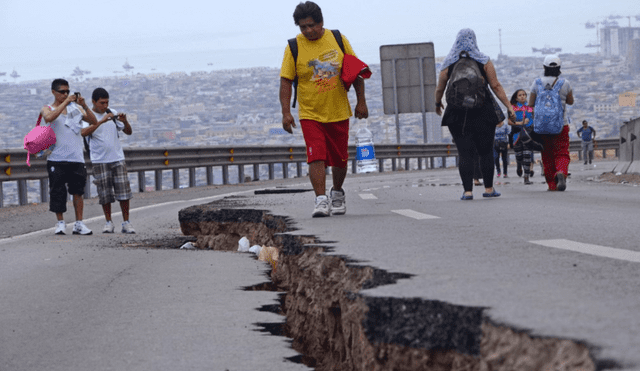 Un fuerte terremoto de 8.2 sacudió el norte de Chile el 2 de abril del 2014. Foto: AFP
