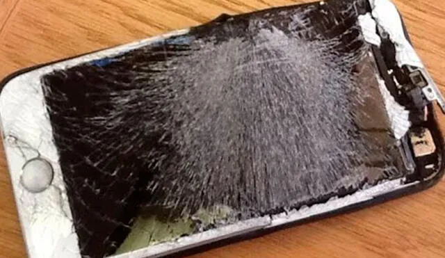 Los celulares pueden sufrir varios desperfectos que deriven en una posible explosión del equipo. Foto: AS