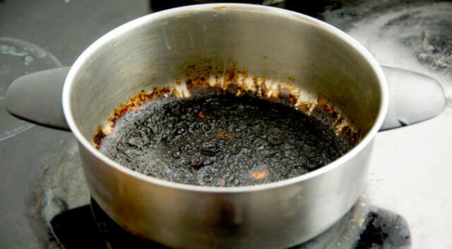Para limpiar las ollas solo necesitarás vinagre o bicarbonato de sodio. Foto: Líbero / TikTok / @Juan Sanchez