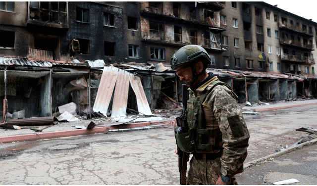 Volodimir Zelenski sostuvo que, durante estos cinco meses de guerra, Ucrania ha recibido un “apoyo tan grande del mundo democrático al que Rusia no puede contraponer nada”. Foto: AFP