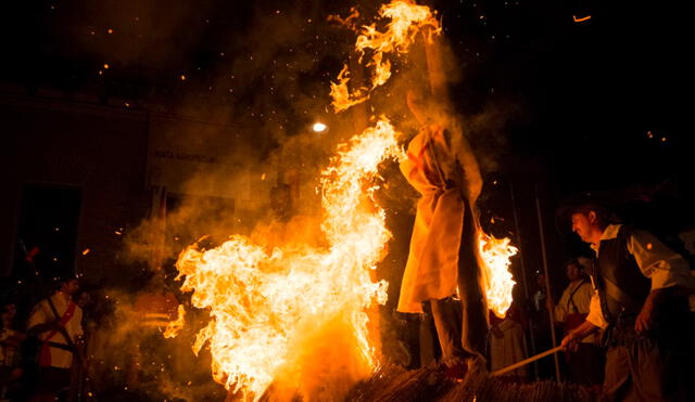 Retratación de la quema de personas denominadas como “actos de fe“. Foto: Muy historia/referencial