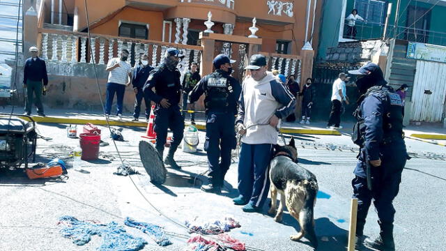 Bomberos sacaron cuerpo. Foto: La República