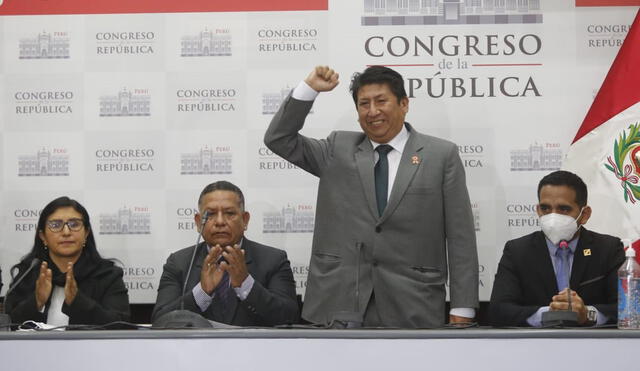Waldemar Cerrón, de Perú Libre, postula como candidato a la primera vicepresidencia del Congreso en la lista 3 de Esdras Medina. Fotos: Carlos Félix/La República