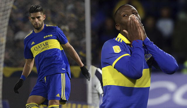 Luis Advíncula y Carlos Zambrano fueron campeones de la Copa Liga Profesional Argentina 2022 con Boca Juniors. Foto: composición LR/AFP
