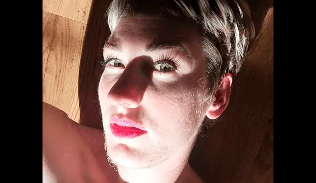 A causa de sus ovarios poliquísticos, Bethany, quien es periodista y amante del arte, tenía que afeitarse seguido, por lo que ya estaba cansada de rasurarse cada parte de su cuerpo. Foto: Bethany Burgoyne/Instagram