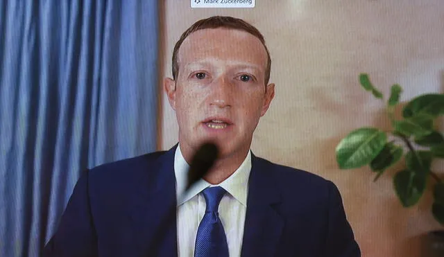 “Siendo realistas, probablemente haya un grupo de personas en la empresa que no deberían estar aquí”, dijo Mark Zuckerberg, CEO de Facebook, a sus empleados. Foto: AFP