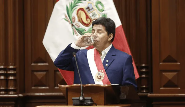 Un Congreso duro de tragar. Pedro Castillo cerró intempestivamente su discurso tras alboroto en el Legislativo. Foto: John Reyes/La República