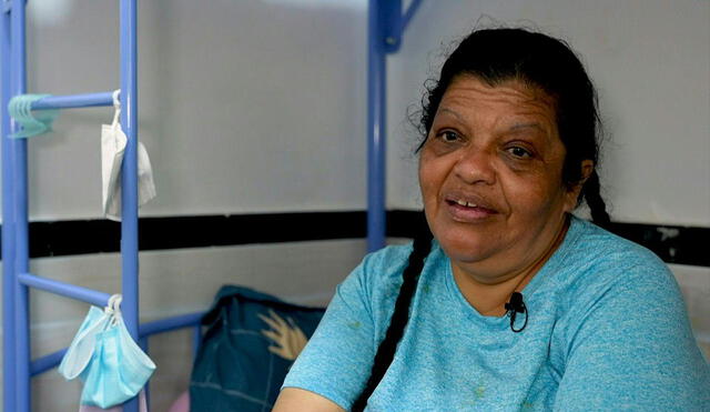 Zoila Lecarnaque Saavedra dice que quiere advertir a otros que pueden verse tentados con ofertas de dinero fácil. Foto: AFP