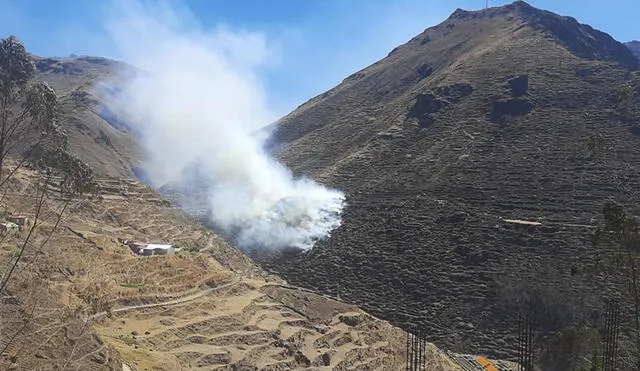 Incendio dejó varios daños materiales el último 28 de julio. Foto: Radio Altura Carabaya/ Facebook