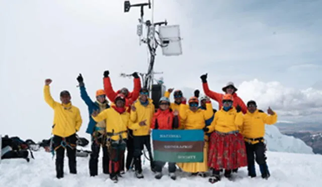 Los exploradores realizaron una supervisión in situ de la atmósfera y analizaron las propiedades de las acumulaciones de nieve. Foto: National Geographic