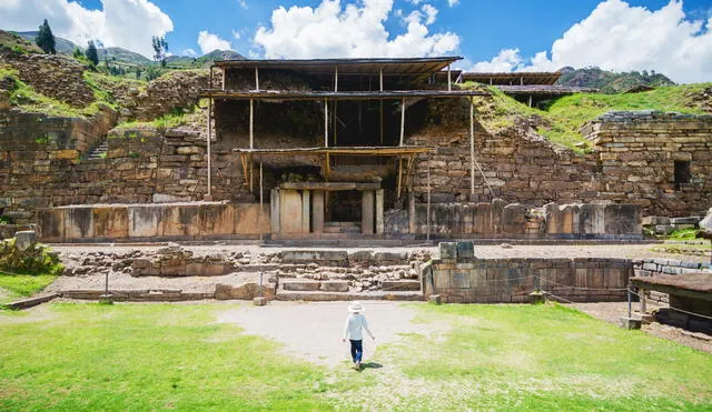 Chavín de Huántar fue un complejo arqueológico construido por la cultura chavín, hace más de 2200 años. Foto: Denomades