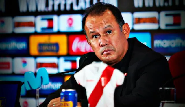 Juan Máximo Reynoso Guzmán dirige por primera vez a una selección nacional de fútbol. Foto: composición La República/ selección peruana twitter