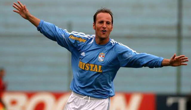 Luis Alberto Bonnet llegó a marcar 139 goles con la camiseta celeste. Foto: Sporting Cristal