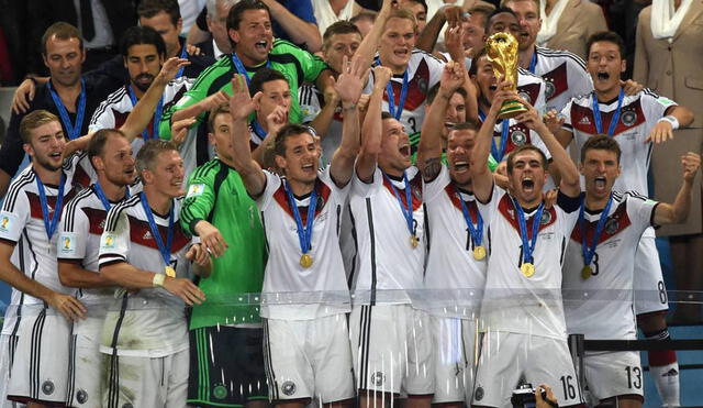 Philipp Lahm ganó el Mundial Brasil 2014 como capitán de Alemania. Foto: AFP