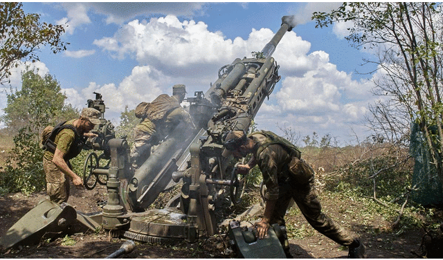 La nueva ayuda de Estados Unidos a Ucrania engloba 75.000 piezas de artillería de 155 milímetros y 20 sistemas de morteros de 120 milímetros. Foto: EFE
