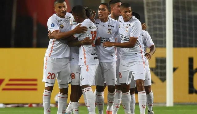 Ayacucho FC es colero con apenas tres partidos ganados en esta Liga 1 2022. Foto: AFP