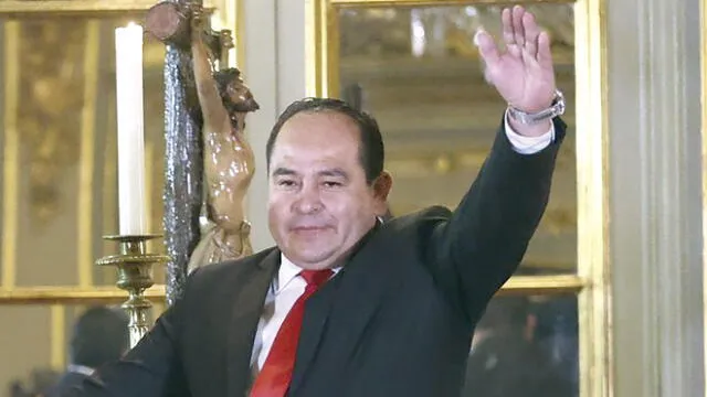 César Paniagua juró como nuevo ministro de Vivienda, Construcción y Saneamiento, el pasado 5 de agosto. Cuatro días antes Sunass lo declaró habil para ser director de Seda Cusco.