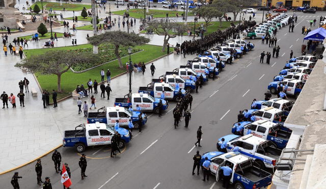 Efectivos policiales trabajarán de la mano con los serenos municipales para el patrullaje integrado en los 59 territorios vecinales de Trujillo. Prensa MPT