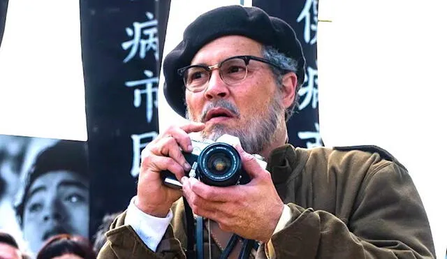 En "El fotógrafo guerrero", Johnny Depp interpreta a Eugene Smith, un corresponsal de la revista LIfe enviado a Japón, para documentar la desgracia ambiental de Minamata. Foto: Deadline