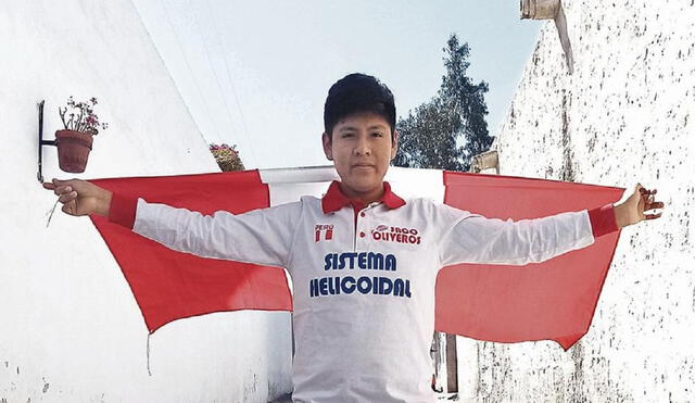 El joven estudiante de Arequipa ya posee 4 medallas internacionales. Foto: cortesía LR