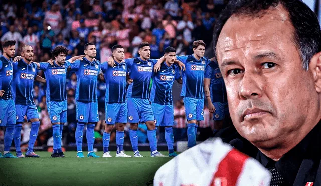 Juan Reynoso ganó la Liga MX y la copa Campeón de Campeones con Cruz Azul. Foto: composición de Jazmín Ceras/La República/AFP/Cruz Azul