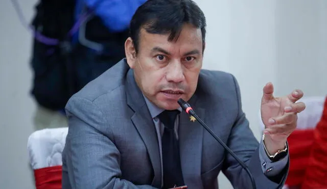 Félix Chero anunció que participará en el análisis de la salida de Humala Tasso. Foto: Presidencia