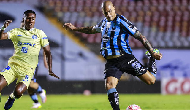 Pedro Aquino es titular en el partido el América contra Querétaro. Foto: Club Querétaro