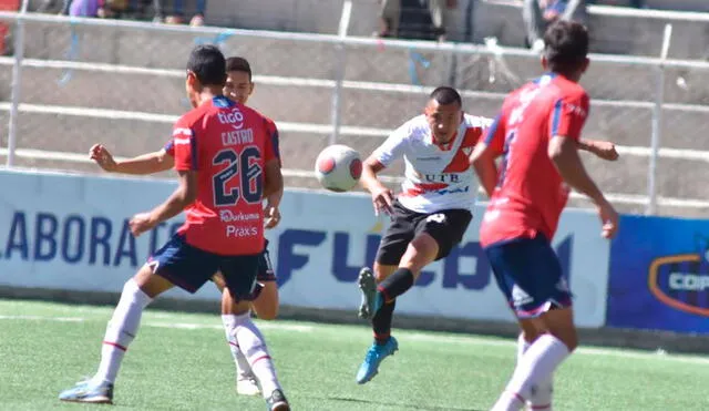 Always Ready vs. Jorge Wilstermann juegan por la jornada 12 del Clausura boliviano. Foto: Tigo Sports