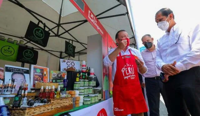 La feria de micro y pequeñas empresas se desarrolla en el pasaje Elías Aguirre, ubicado en la ciudad de Chiclayo. Foto: referencial/Gobierno del Perú