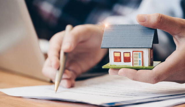 Los préstamos con garantía hipotecaria brindan tasas de interés más competitivas, señala especialista. Foto: Rebajatuscuentas