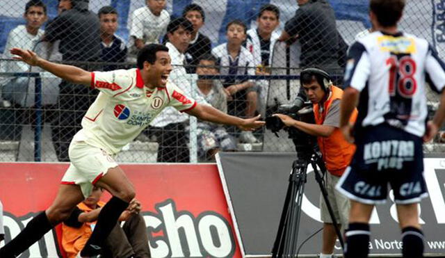 El exfutbolista fue campeón del fútbol peruano con el equipo crema. Foto: Andina