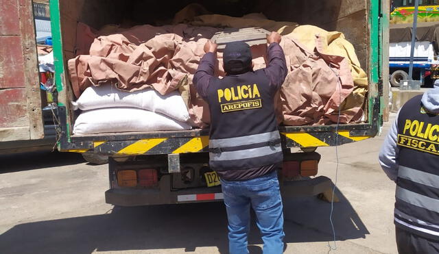 Mercancía fue incautada en la zona norte de Puno. Foto: PNP