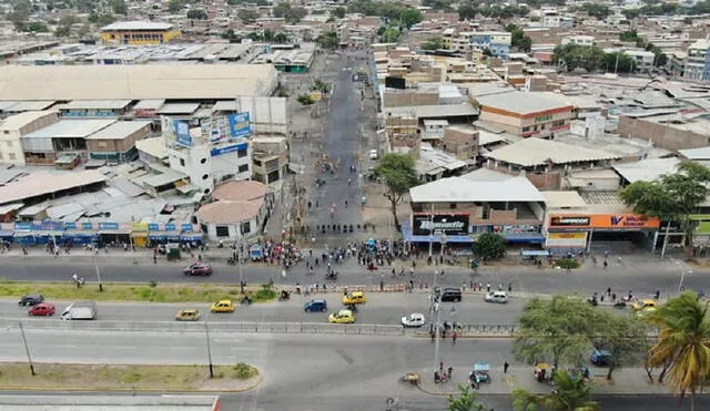 Complejo acoge cerca de 15 mercados, ubicados en el centro de la ciudad de Piura. Foto: El Regional