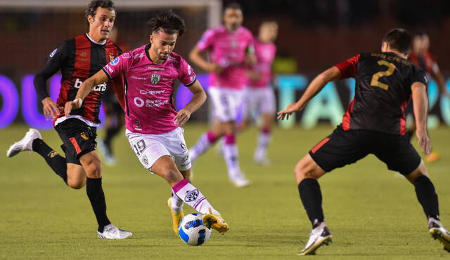 Melgar perdió en Arequipa ante Independiente del Valle y no pudo clasificar a la final de la Sudamericana. Foto: EFE