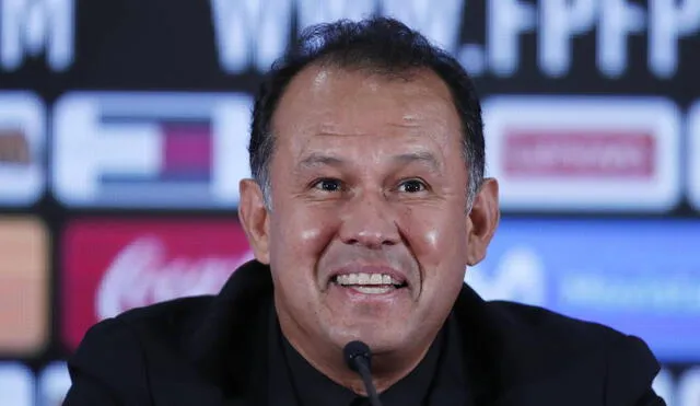 Juan Reynoso debutará con la selección peruana ante México y El Salvador en Estados Unidos. Foto: EFE