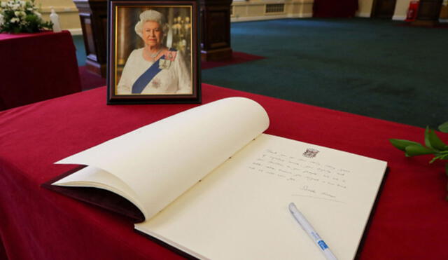 Libro de condolencias estará disponibles desde el 12 de septiembre hasta el 15 de septiembre. Foto: AFP