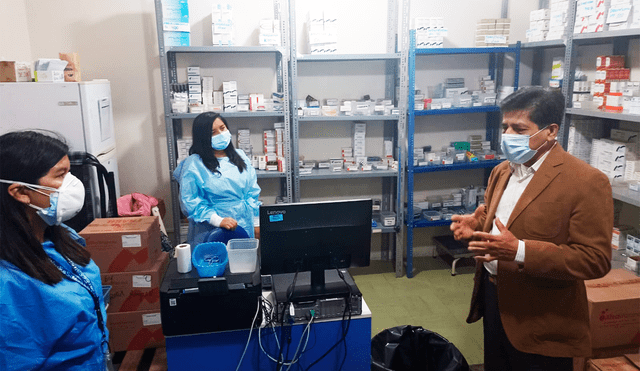 Leonelo Díaz Alvarado hizo visita inopinada al hospital Naylamp de EsSalud en Chiclayo. Foto: La República/Carlos Romero