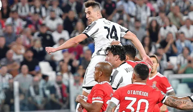 Juventus y Benfica se miden por la fecha 2 de UEFA Champions League. Foto: EFE